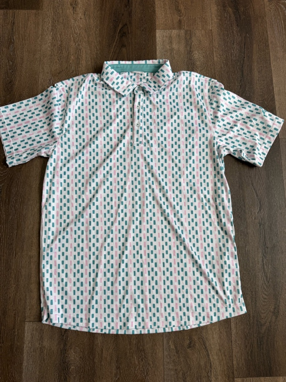 Swannies Golf Men's White Polo with Teal and Pink Geometric Print Size Large